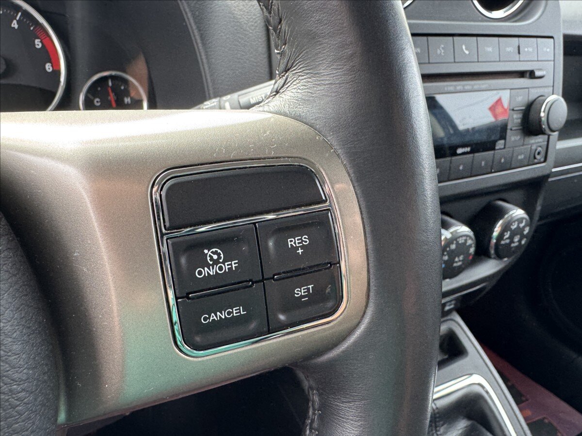 Jeep Compass SUV / Terénní 2,1 l 100 kw