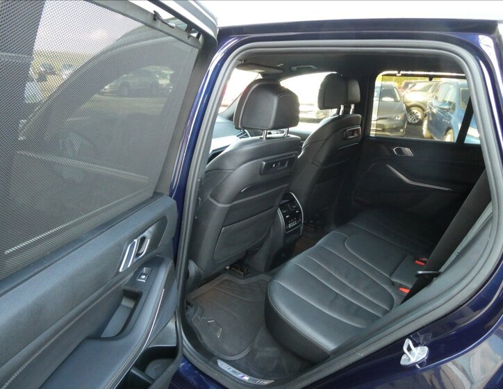 BMW X5 SUV / Terénní 3,0 l 195 kw