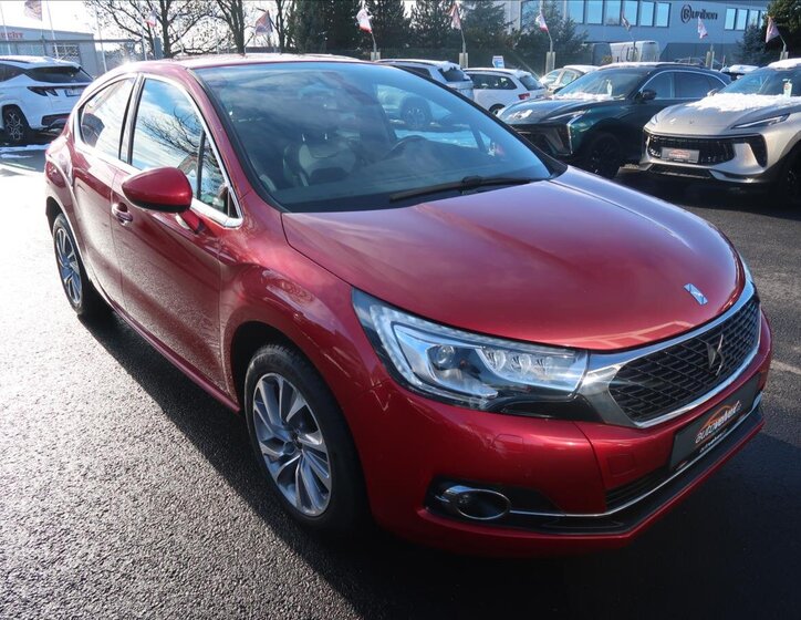 DS Automobiles DS4 2