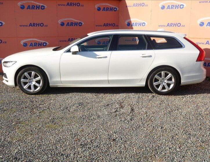 Volvo V90 Kombi 2,0 l 140 kw