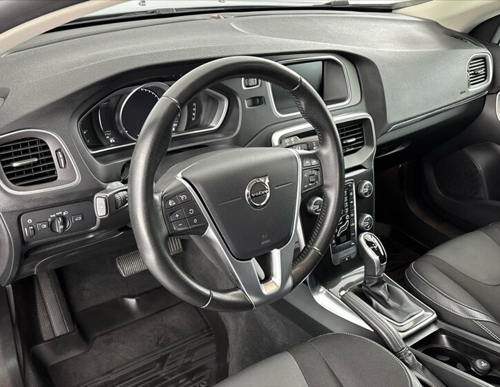 Volvo V40 Hatchback 2,0 l 88 kw