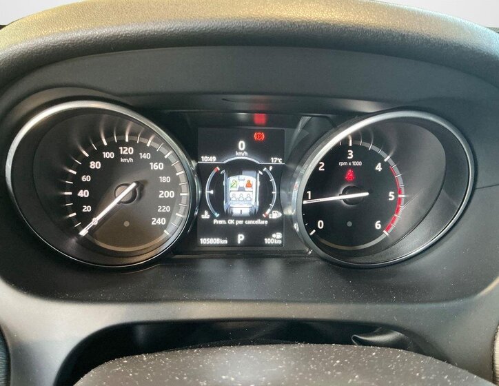 Land Rover Discovery Sport 2