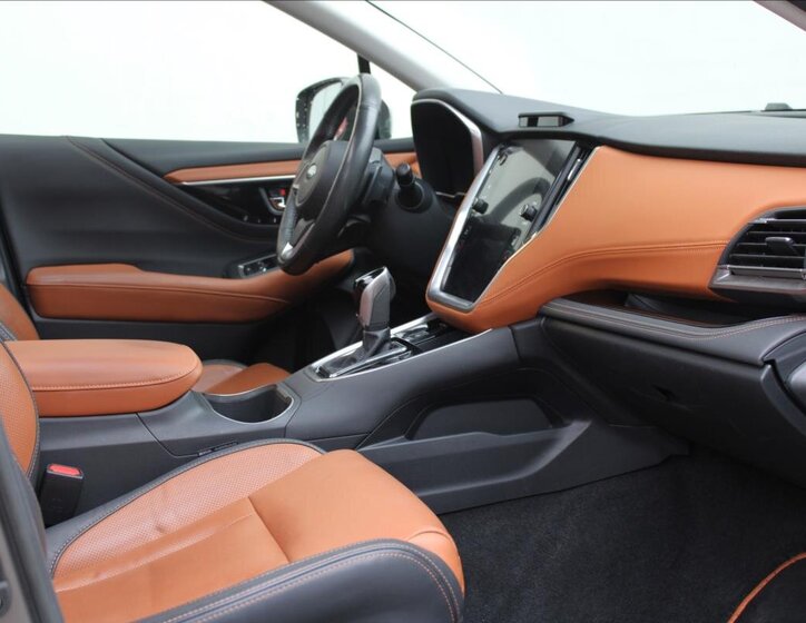 Subaru Outback Kombi 2,5 l 124 kw