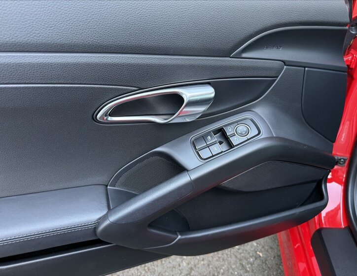 Porsche Cayman Kupé 3,4 l 239 kw