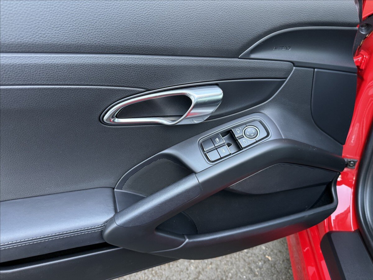 Porsche Cayman Kupé 3,4 l 239 kw