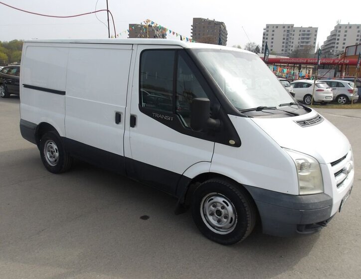 Ford Transit Skříň 2,2 l 63 kw