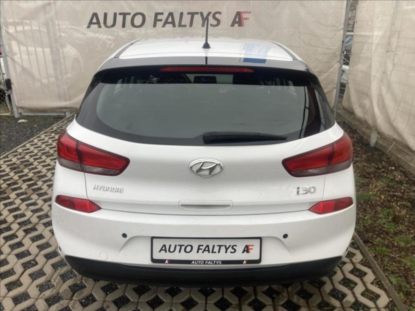 Hyundai i30 6