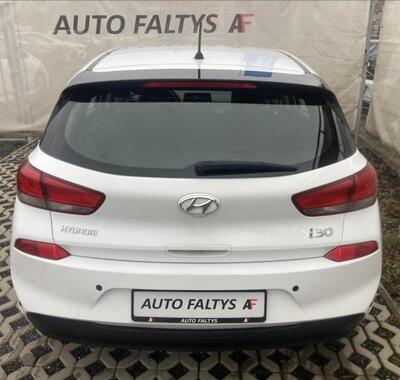Hyundai i30 6