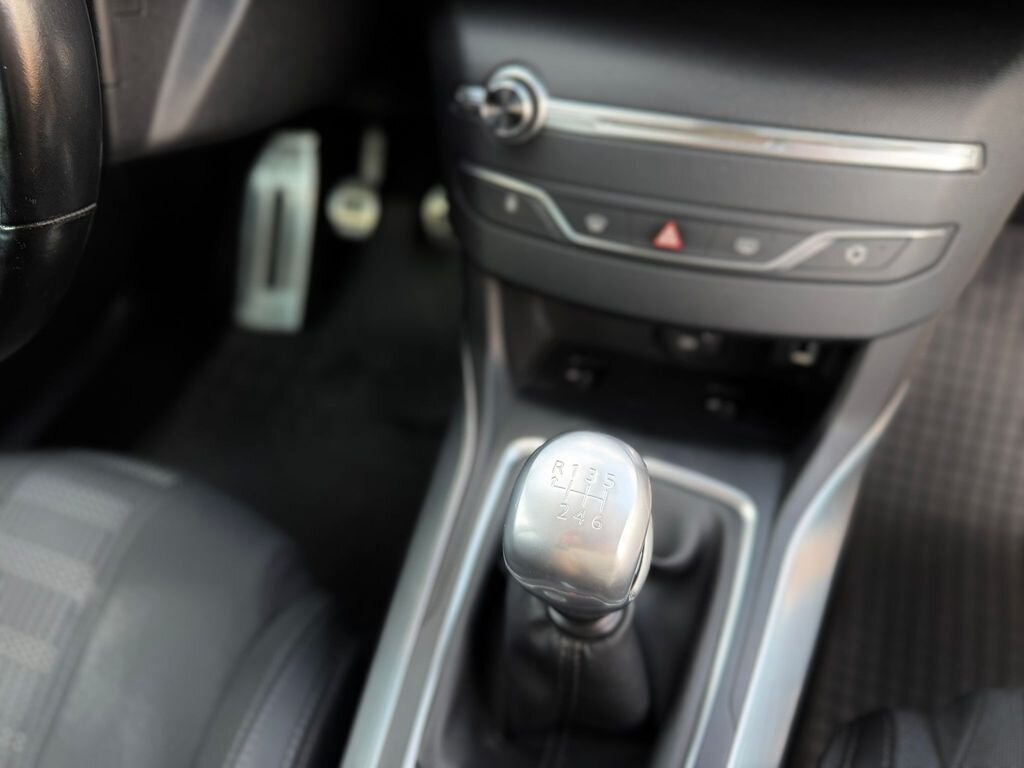 Peugeot 308 Kombi 1,2 l 96 kw