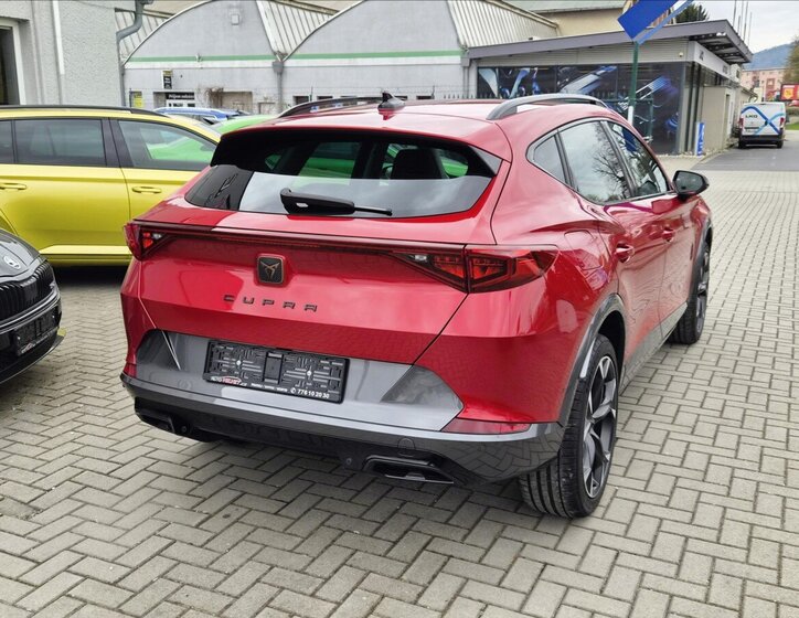 Cupra Formentor SUV / Terénní 1,5 l 110 kw