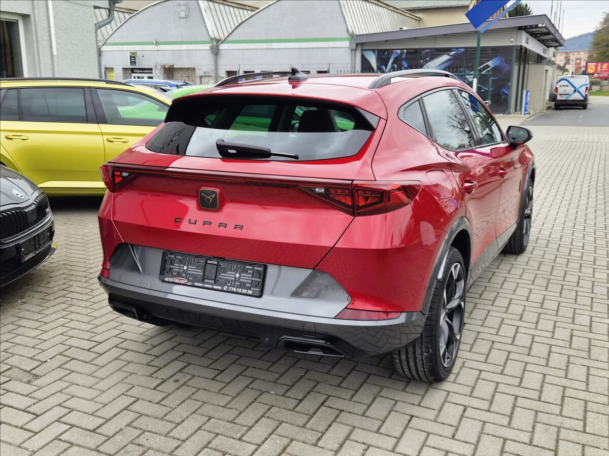 Cupra Formentor SUV / Terénní 1,5 l 110 kw