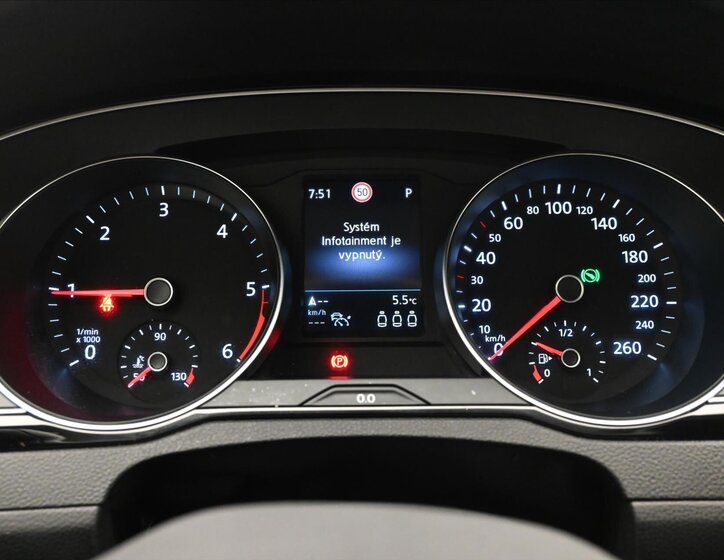 Volkswagen Passat Kombi 2,0 l 110 kw