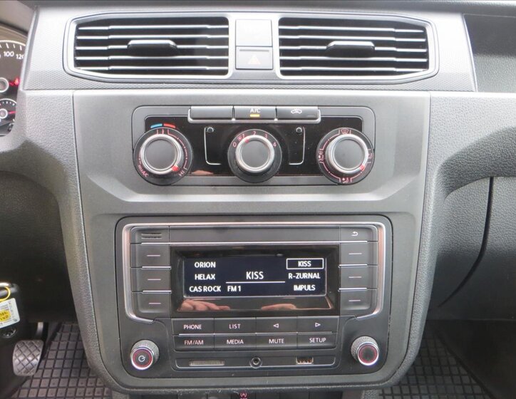 Volkswagen Caddy Skříň 1,4 l 81 kw