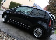 Volkswagen up! Hatchback 999,0 44 kw