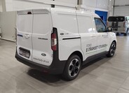 Ford Transit Courier 6