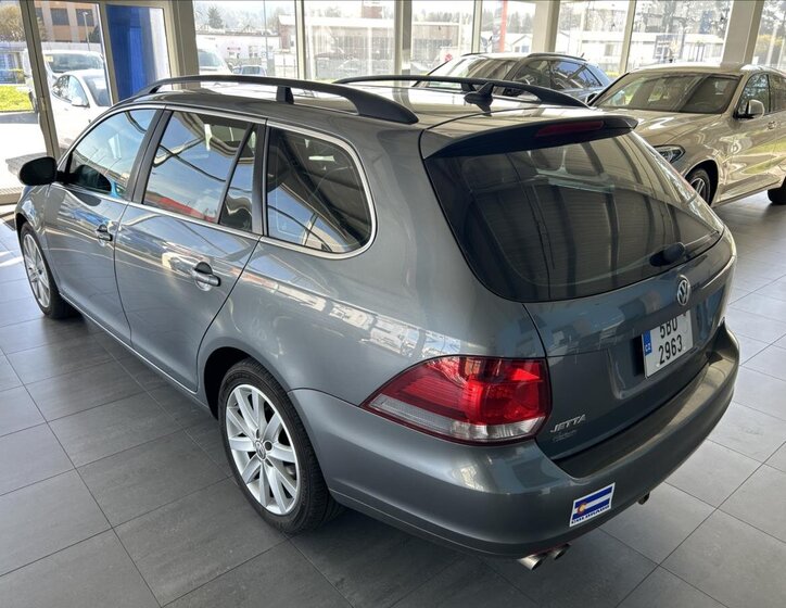 Volkswagen Golf Kombi 2,0 l 103 kw