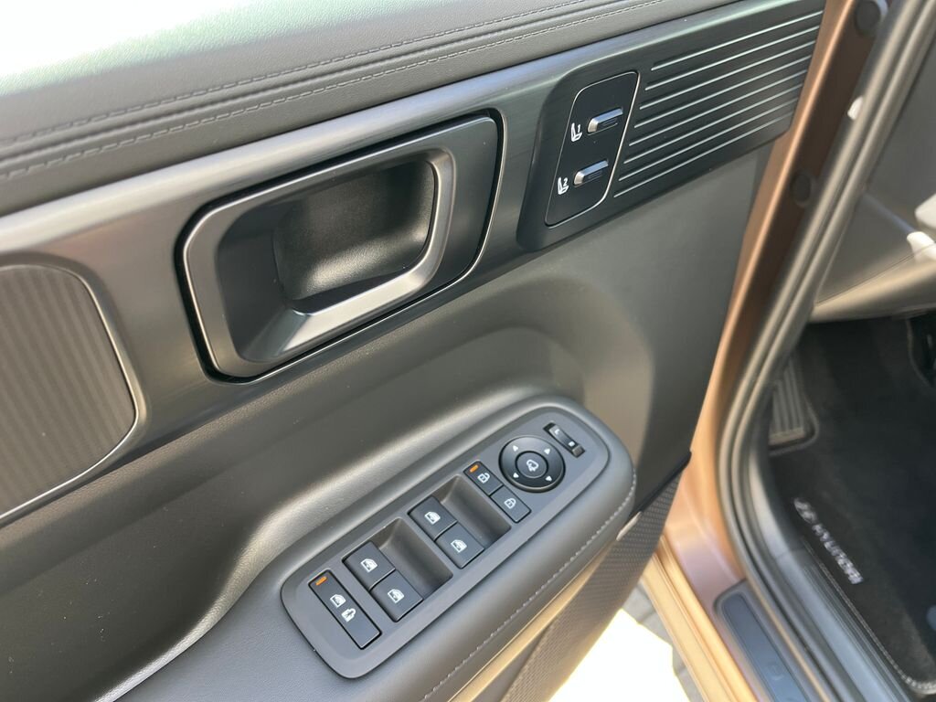 Hyundai Santa Fe SUV / Terénní 1,6 l 158 kw