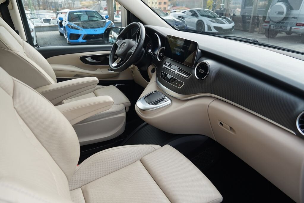 Mercedes-Benz Třídy V MPV 2,0 l 174 kw