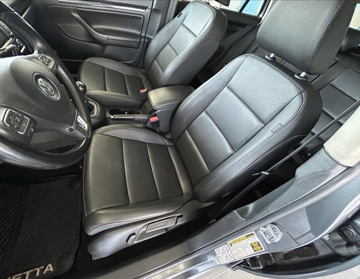 Volkswagen Golf Kombi 2,0 l 103 kw