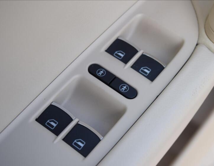 Volkswagen Touareg 37