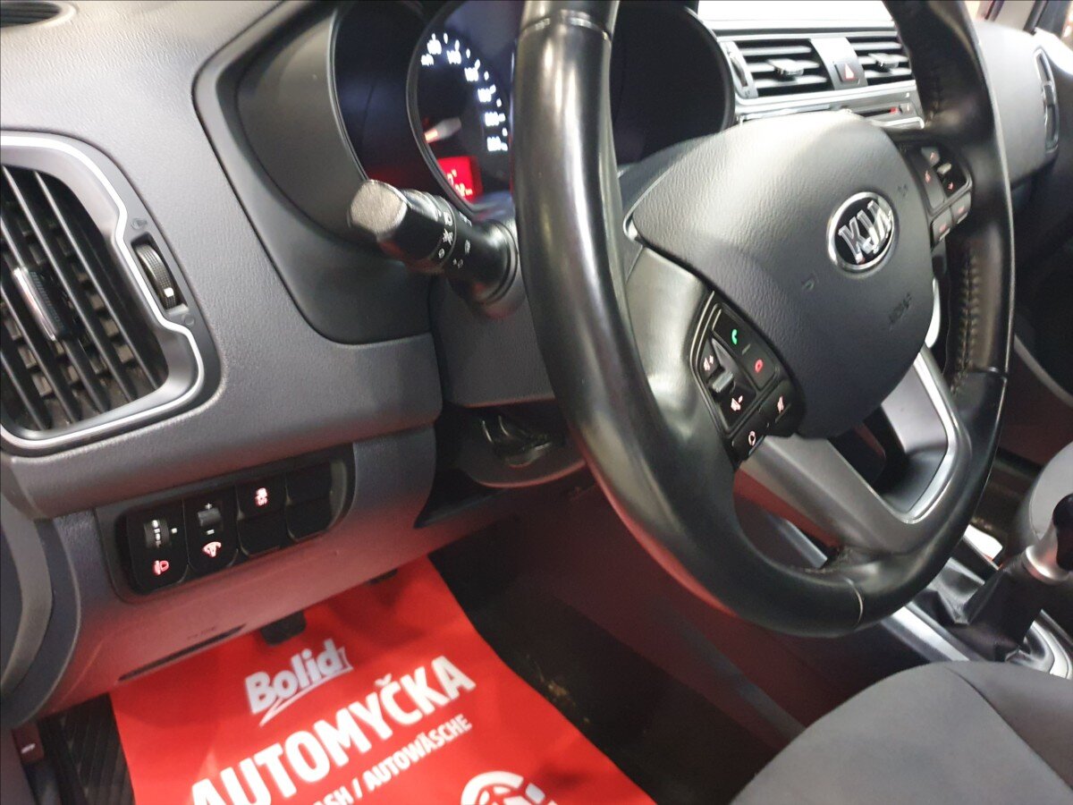 KIA Rio Hatchback 1,2 l 61 kw