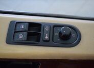 Volkswagen Multivan VAN-Minibus 2,5 l 128 kw