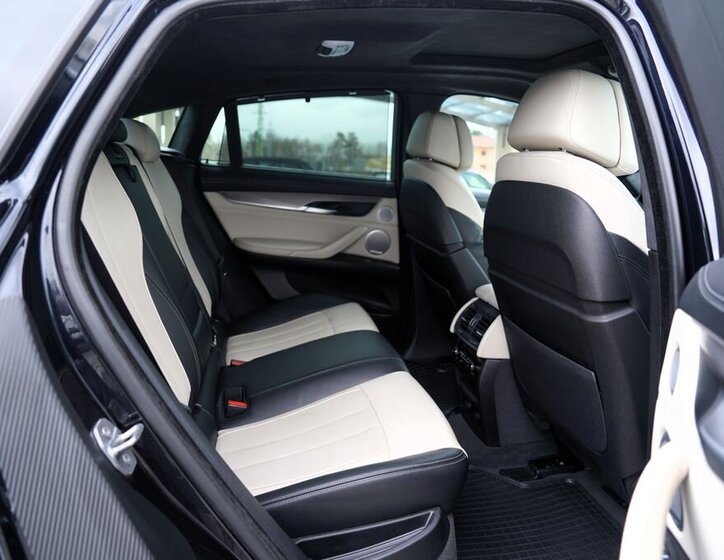 BMW X6 SUV / Terénní 3,0 l 280 kw