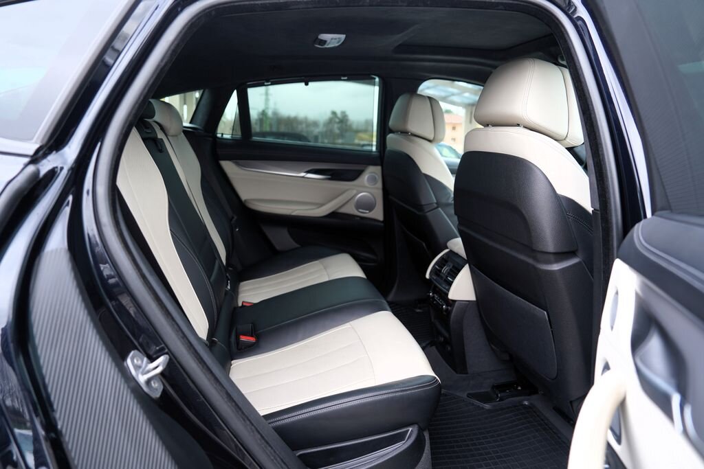 BMW X6 SUV / Terénní 3,0 l 280 kw