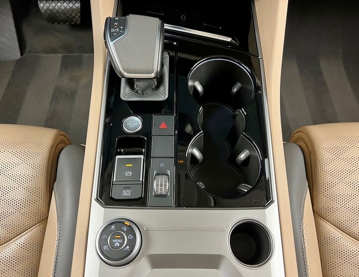 Volkswagen Touareg 22