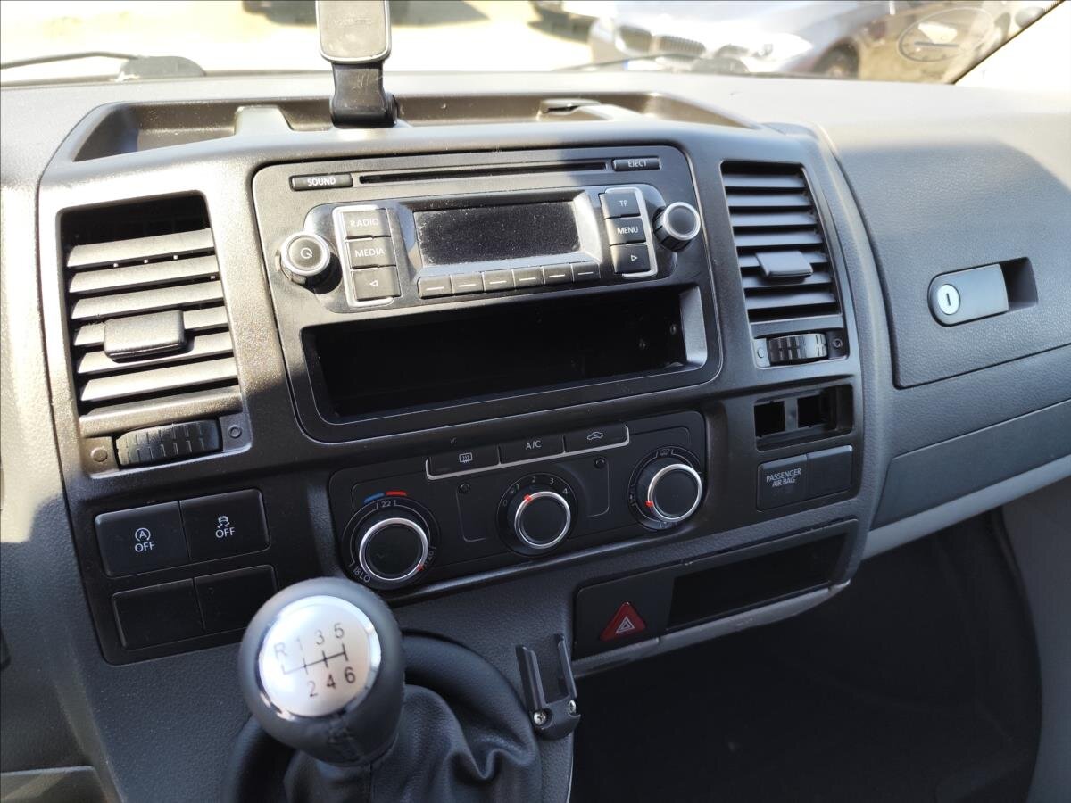 Volkswagen Transporter VAN-Minibus 2,0 l 103 kw