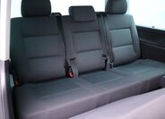 Volkswagen Multivan 14