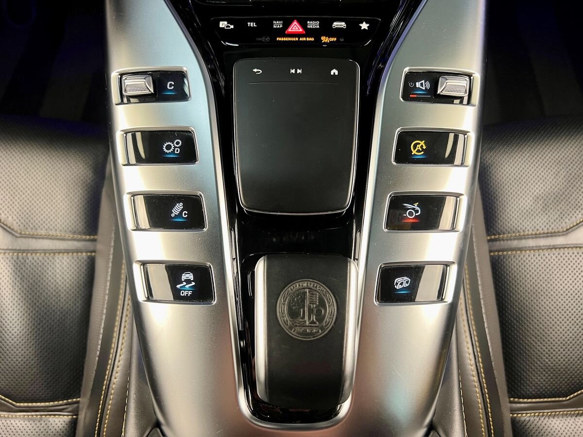 Mercedes-Benz AMG GT Sedan / Limuzína 3,0 l 270 kw