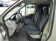 Renault Trafic 16