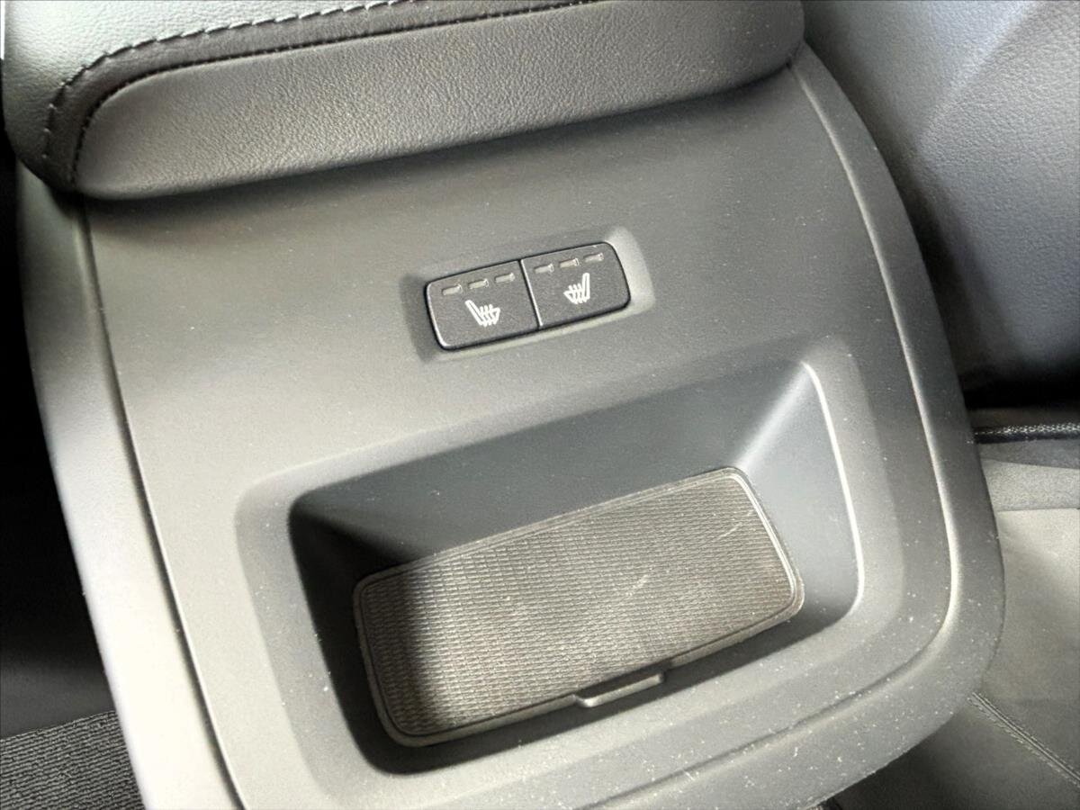 Volvo V60 Kombi 2,0 l 145 kw