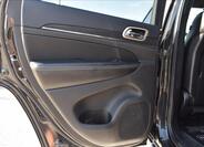 Jeep Grand Cherokee 24