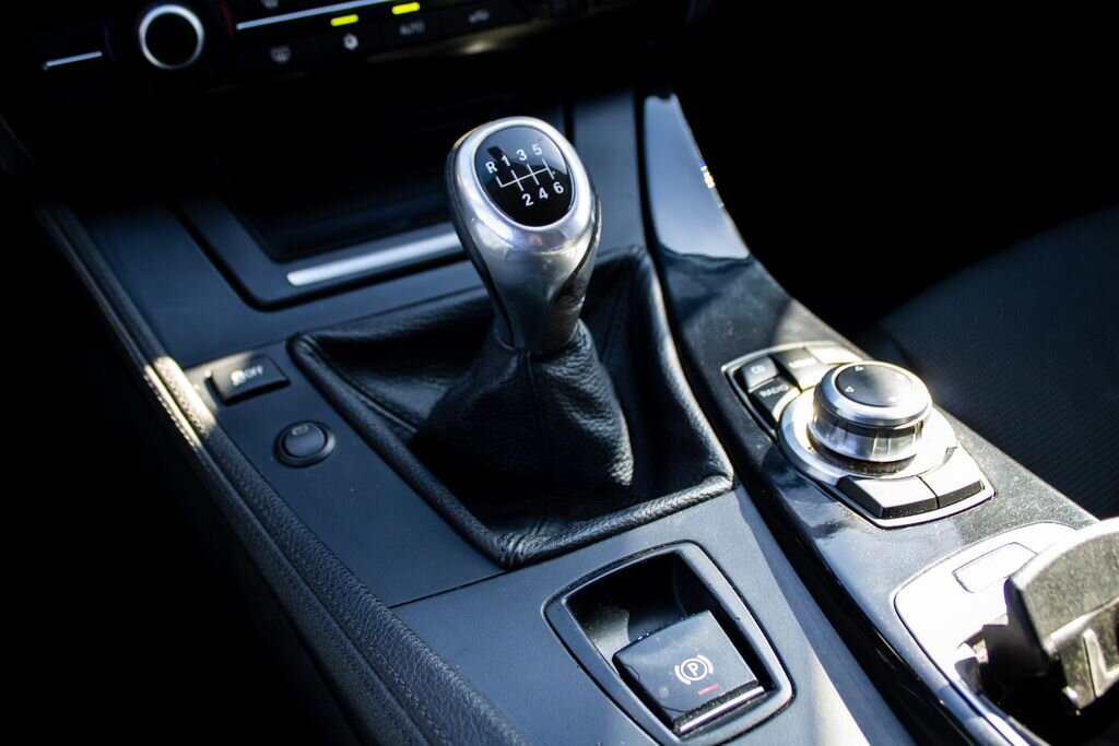 BMW Řada 5 Sedan / Limuzína 2,0 l 120 kw