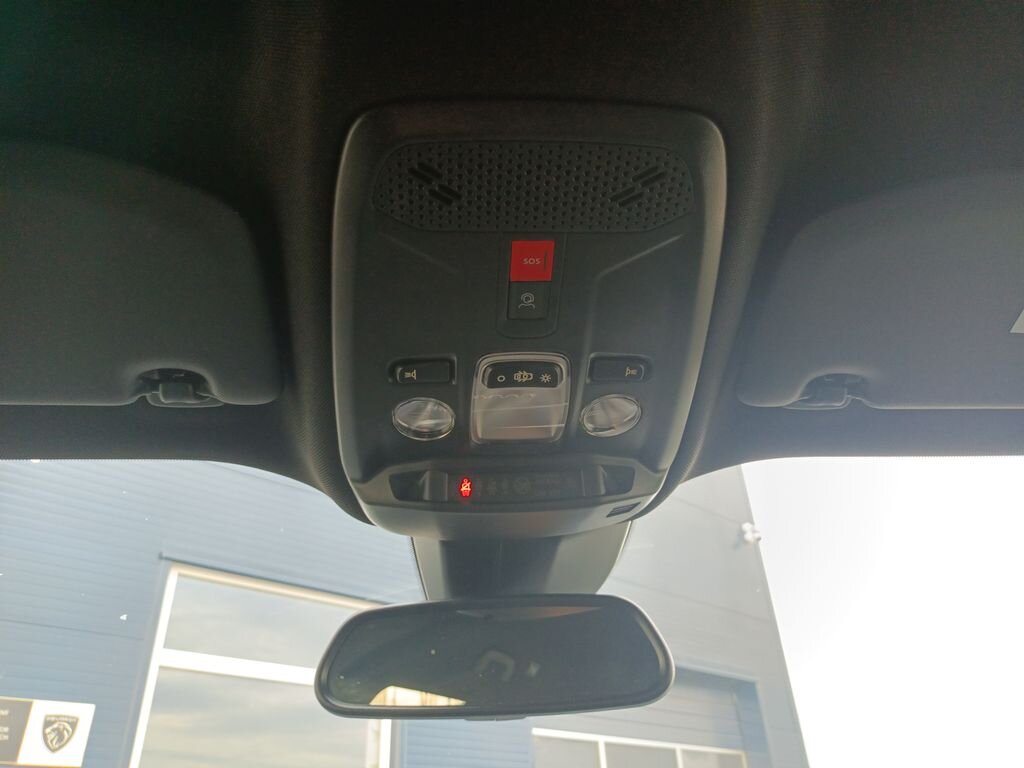 Peugeot 2008 SUV / Terénní 1,2 l 74 kw