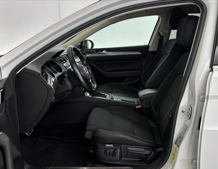 Volkswagen Passat Kombi 2,0 l 140 kw
