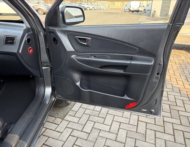 Hyundai Tucson Kombi 2,0 l 104 kw