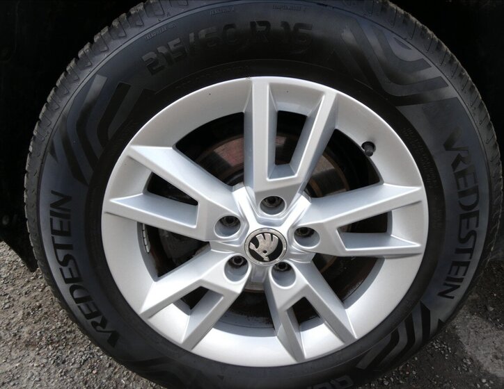 Škoda Yeti SUV / Terénní 1,2 l 81 kw