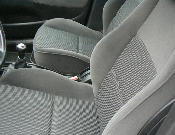 Peugeot 207 Hatchback 1,4 l 54 kw