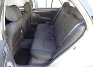 Toyota Avensis Kombi 2,0 l 93 kw