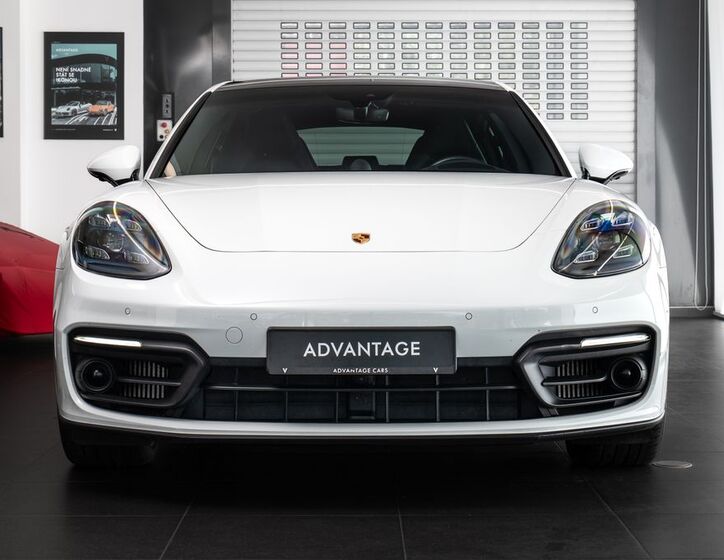 Porsche Panamera 2