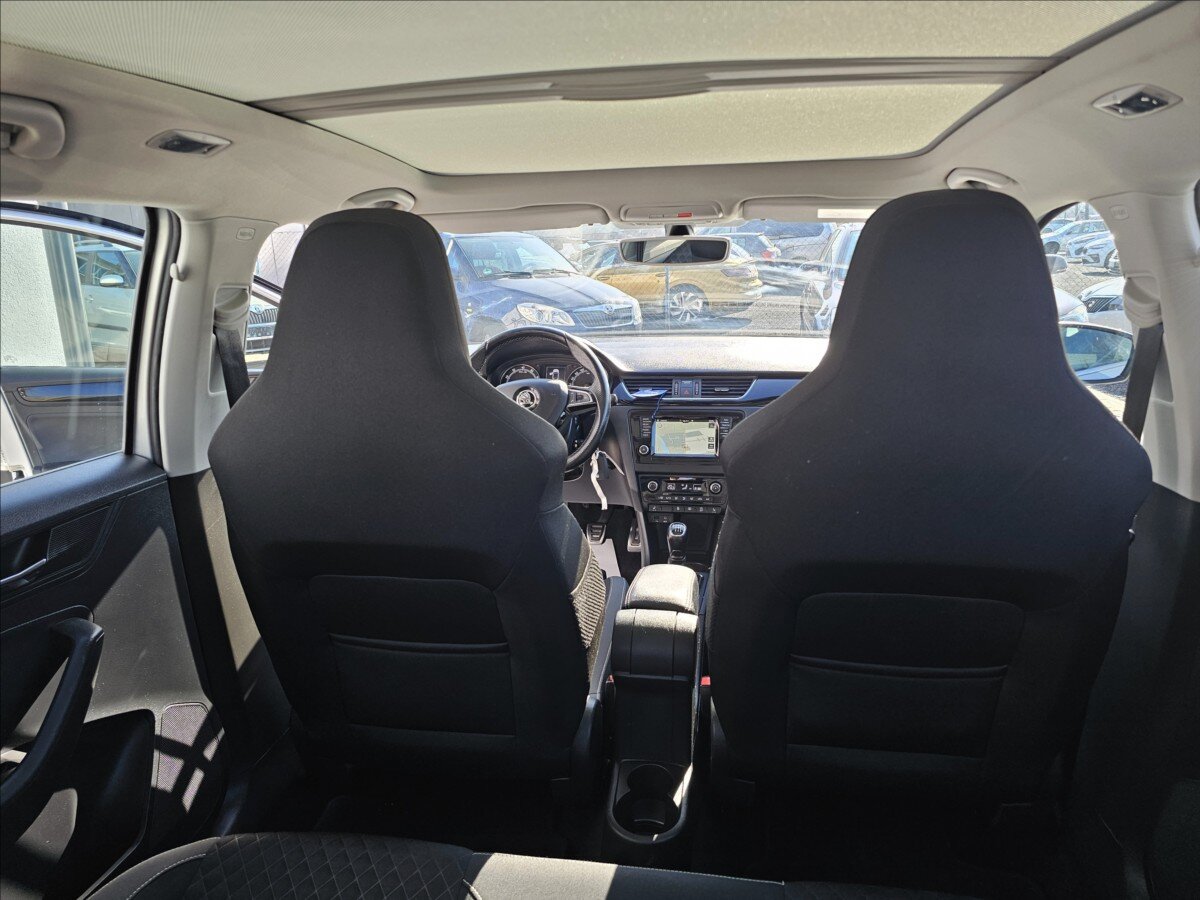 Škoda Rapid Hatchback 999,0 81 kw