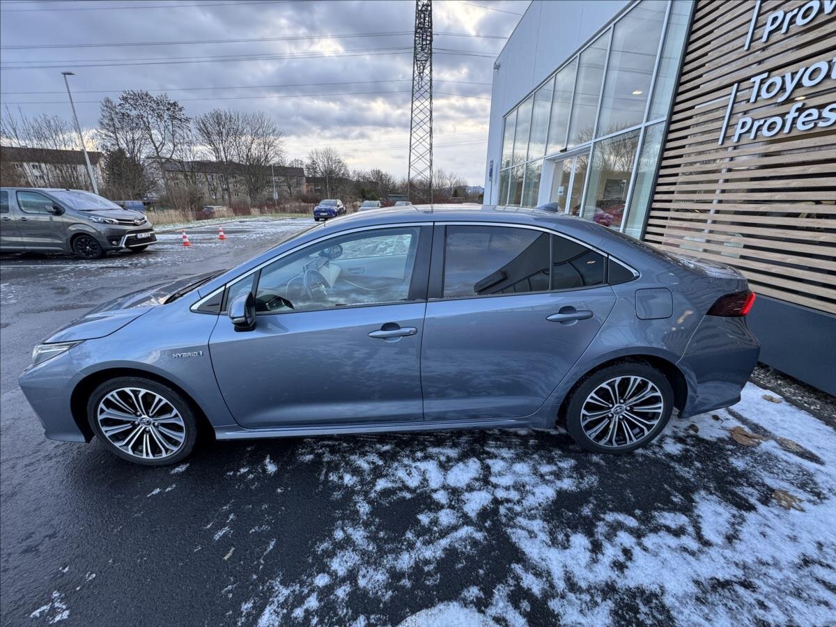Toyota Corolla Sedan 1,8 l 72 kw
