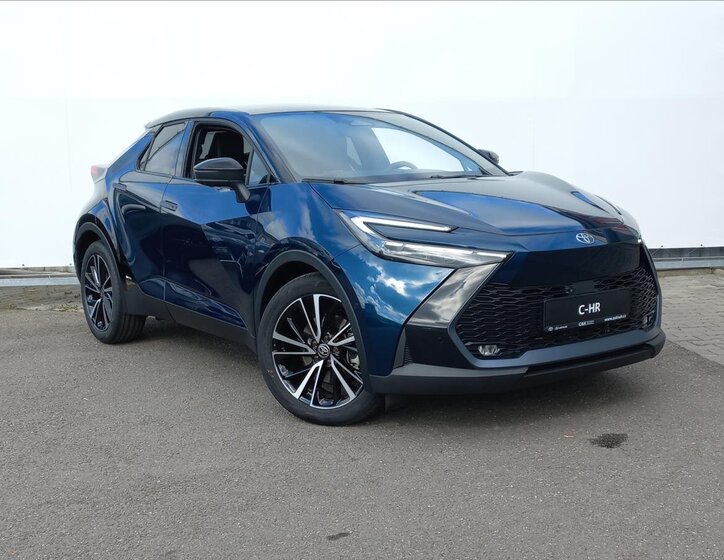 Toyota C-HR SUV / Terénní 2,0 l 112 kw