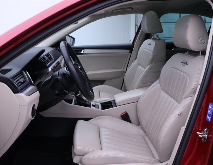 Škoda Superb Liftback 2,0 l 206 kw