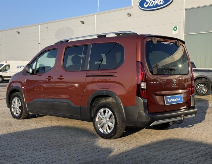 Peugeot Rifter MPV 1,5 l 96 kw