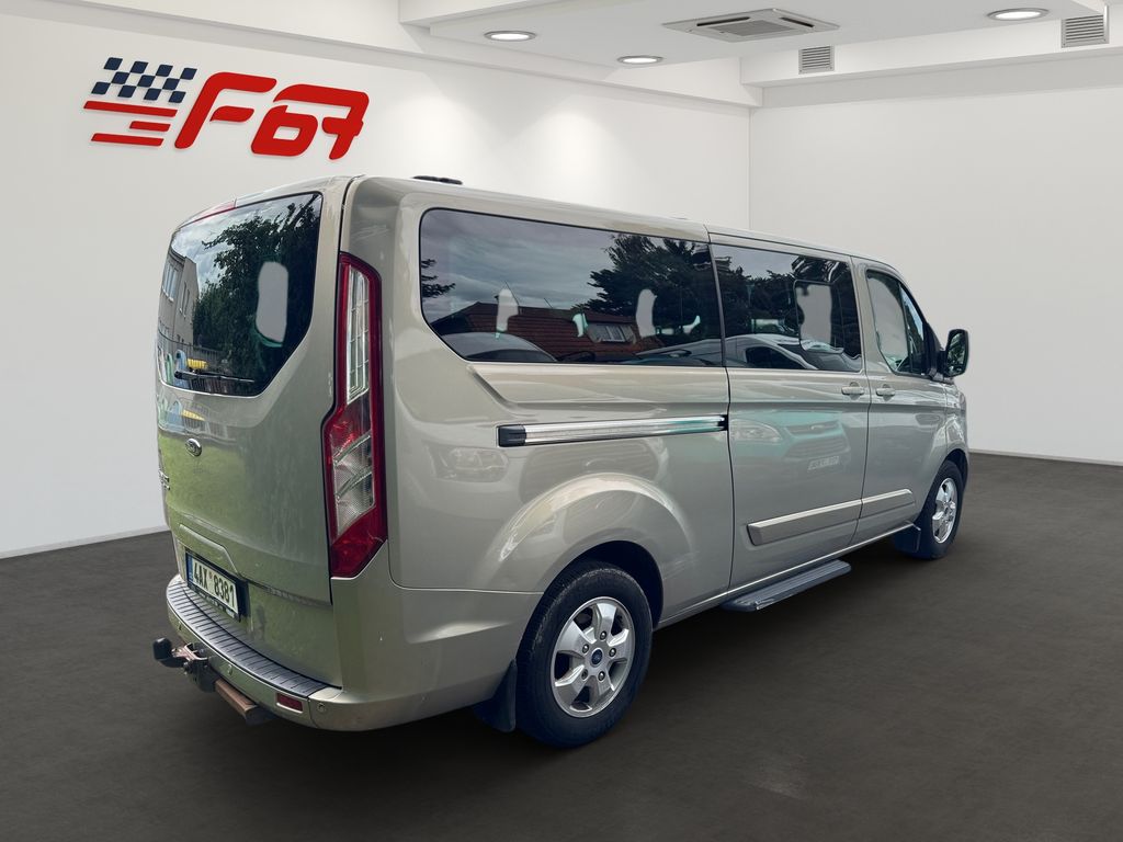 Ford Tourneo Custom
