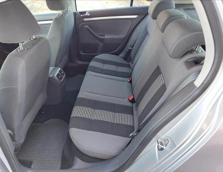 Volkswagen Golf Hatchback 1,4 l 59 kw